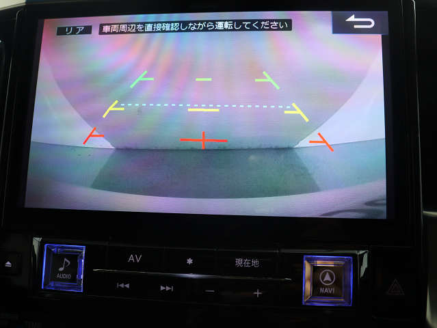 【バックカメラ装備】
大きな車でも安心のバックカメラを完備!
後方も視認できるので安心安全に駐車可能!