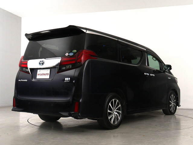 車種に特化した専門店仕入れこだわりの　　
仕入れ車両が揃っております!　　　　　　
プロの目利きで仕入れたお車を展示中です!