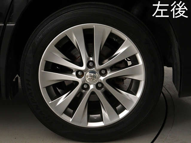 お客様のお好みの新品18インチ、19インチ、
20インチホイール装着可能！ダウンサスなど
ローダウンも取付可能です！ヴァルドやワー
クなどのメーカー品も取り寄せ可能です！