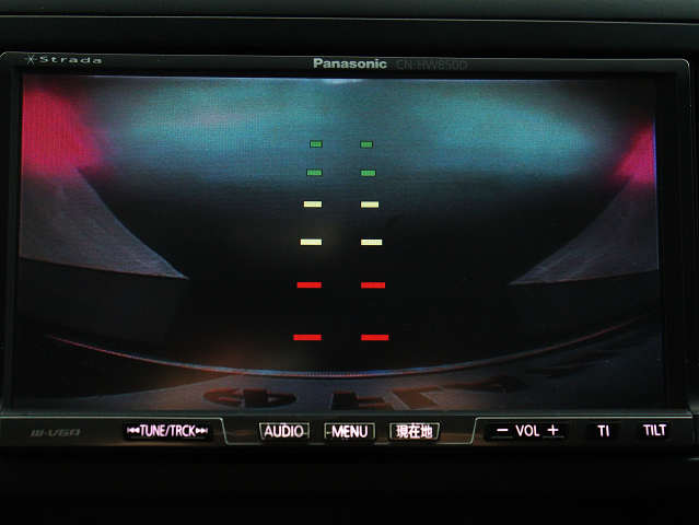 【バックカメラ装備】
大きな車でも安心のバックカメラを完備!
後方も視認できるので安心安全に駐車可能!