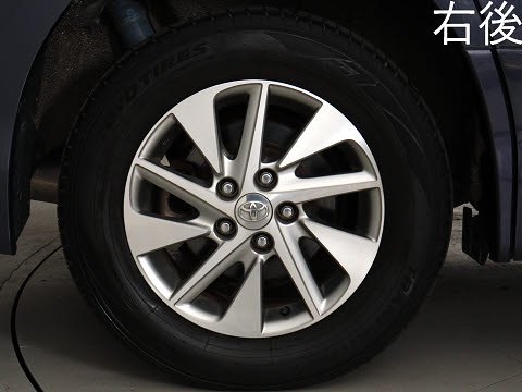お客様のお好みの新品18インチ、19インチ、
20インチホイール装着可能！ダウンサスなど
ローダウンも取付可能です！ヴァルドやワー
クなどのメーカー品も取り寄せ可能です！