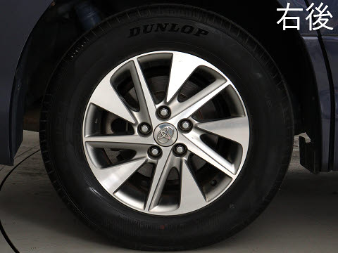 お客様のお好みの新品18インチ、19インチ、
20インチホイール装着可能！ダウンサスなど
ローダウンも取付可能です！ヴァルドやワー
クなどのメーカー品も取り寄せ可能です！