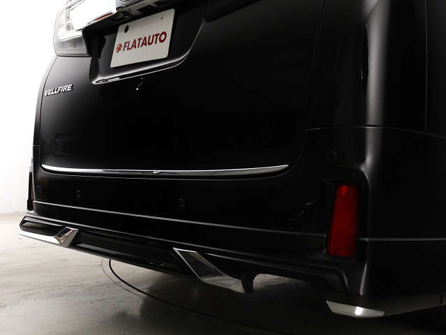 【ＭＯＤＥＬＬＩＳＴＡスタイルエアロ】
大人気のＭＯＤＥＬＬＩＳＴＡを装備!
２０系用は既に生産終了し､早い者勝ちです｡