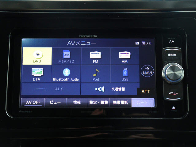 【社外高性能ナビ装備】
社外品でありながらフィット感◎
!Bluetooth接続可能です!