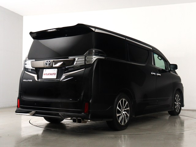 車種に特化した専門店仕入れこだわりの　　
仕入れ車両が揃っております!　　　　　　
プロの目利きで仕入れたお車を展示中です!