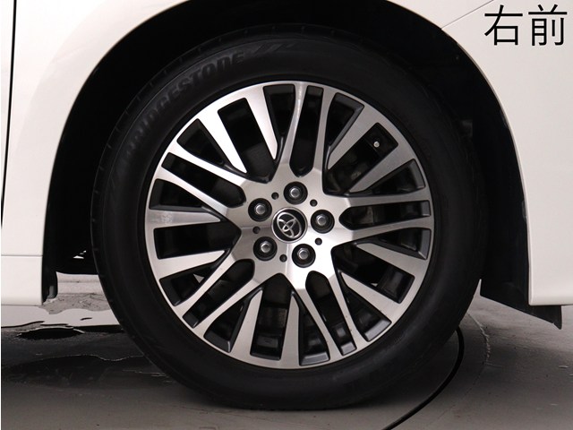 お客様のお好みの新品18インチ、19インチ、
20インチホイール装着可能！ダウンサスなど
ローダウンも取付可能です！ヴァルドやワー
クなどのメーカー品も取り寄せ可能です！