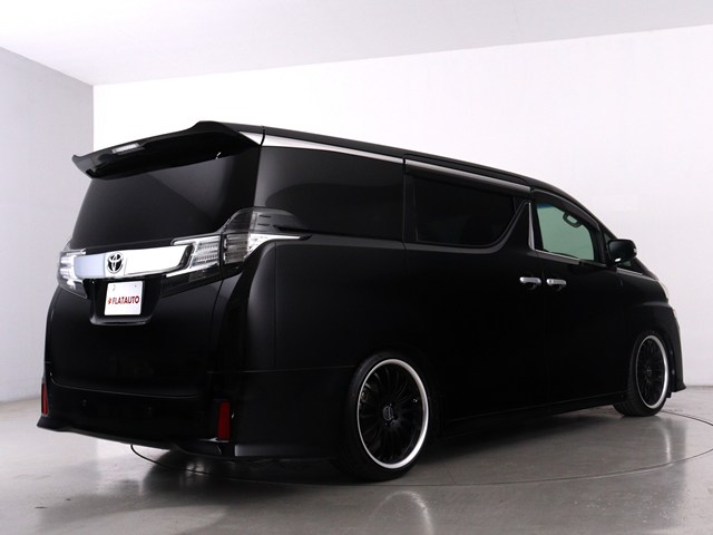 車種に特化した専門店仕入れこだわりの　　
仕入れ車両が揃っております!　　　　　　
プロの目利きで仕入れたお車を展示中です!