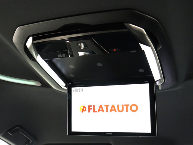 【大人気☆ＡＬＰＩＮＥ　後席モニター】
見た目も使い勝手も抜群の人気メーカー!
ミニバンの必須装備とも言える装備です!