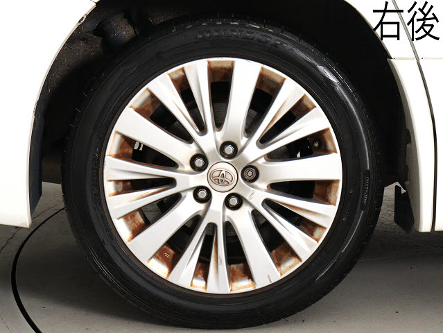 お客様のお好みの新品18インチ、19インチ、
20インチホイール装着可能！ダウンサスなど
ローダウンも取付可能です！ヴァルドやワー
クなどのメーカー品も取り寄せ可能です！