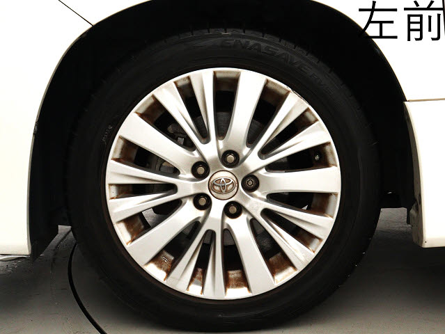 お客様のお好みの新品18インチ、19インチ、
20インチホイール装着可能！ダウンサスなど
ローダウンも取付可能です！ヴァルドやワー
クなどのメーカー品も取り寄せ可能です！