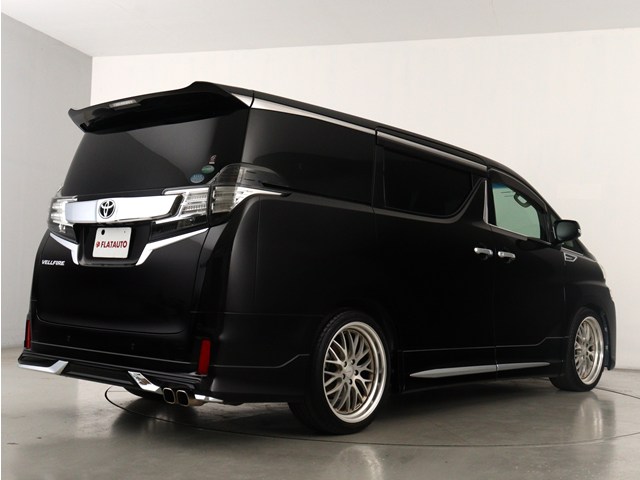 車種に特化した専門店仕入れこだわりの　　
仕入れ車両が揃っております!　　　　　　
プロの目利きで仕入れたお車を展示中です!