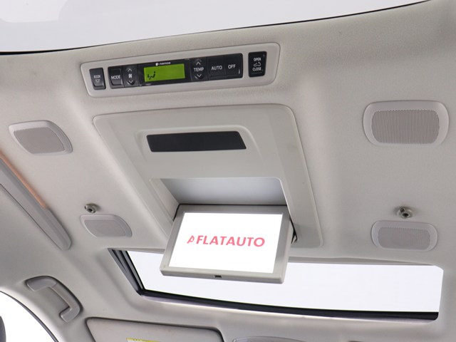 【トヨタプレミアムサウンドシステム搭載】
１８個のスピーカーの５.１ｃｈサラウンド
!