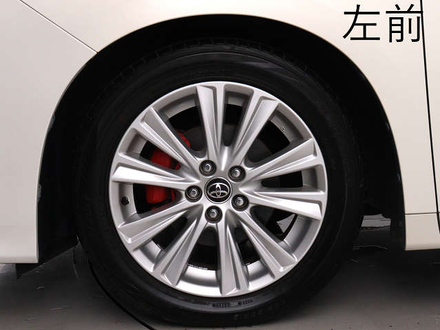 お客様のお好みの新品18インチ、19インチ、
20インチホイール装着可能！ダウンサスなど
ローダウンも取付可能です！ヴァルドやワー
クなどのメーカー品も取り寄せ可能です！