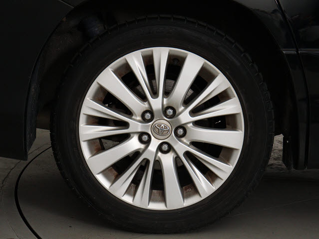 お客様のお好みの新品18インチ、19インチ、
20インチホイール装着可能！ダウンサスなど
ローダウンも取付可能です！ヴァルドやワー
クなどのメーカー品も取り寄せ可能です！