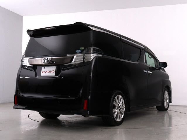 車種に特化した専門店仕入れこだわりの　　
仕入れ車両が揃っております!　　　　　　
プロの目利きで仕入れたお車を展示中です!