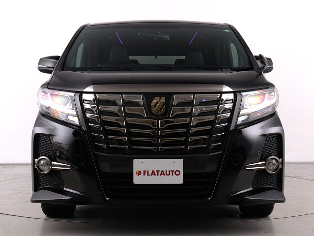 来店時ご予約でご来場クーポンを進呈!　　
ご予約はＬＩＮＥもしくはお電話で　　　　
お気軽にお問い合わせください｡　　