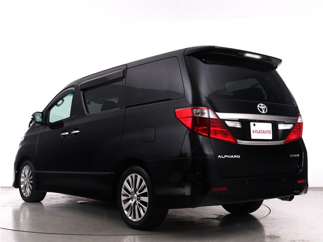 外装状態も非常きれいなお車です｡　　　　
ぜひご来場いただき､現車をご確認ください!
その他類似車両もご紹介差し上げます!　　