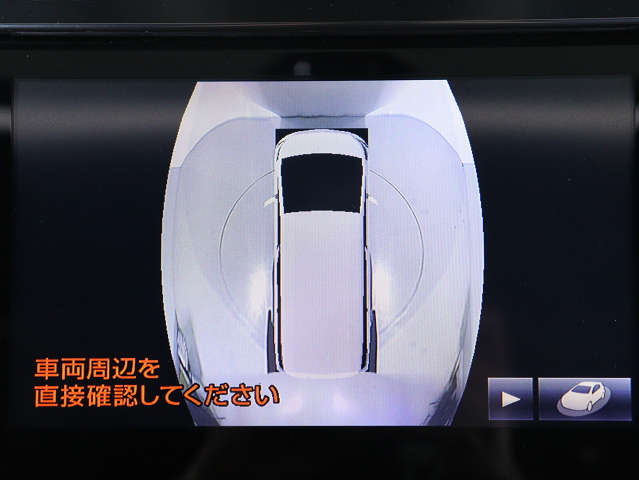 【パノラミックビューモニター　搭載】
全方位確認可能な３６０度カメラ完備です!
オプション価格１０万円オーバーの高級装備