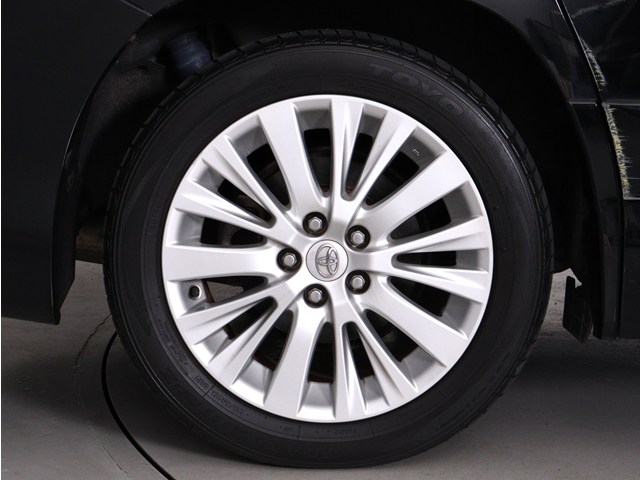 お客様のお好みの新品18インチ、19インチ、
20インチホイール装着可能！ダウンサスなど
ローダウンも取付可能です！ヴァルドやワー
クなどのメーカー品も取り寄せ可能です！