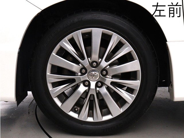 お客様のお好みの新品18インチ、19インチ、
20インチホイール装着可能！ダウンサスなど
ローダウンも取付可能です！ヴァルドやワー
クなどのメーカー品も取り寄せ可能です！