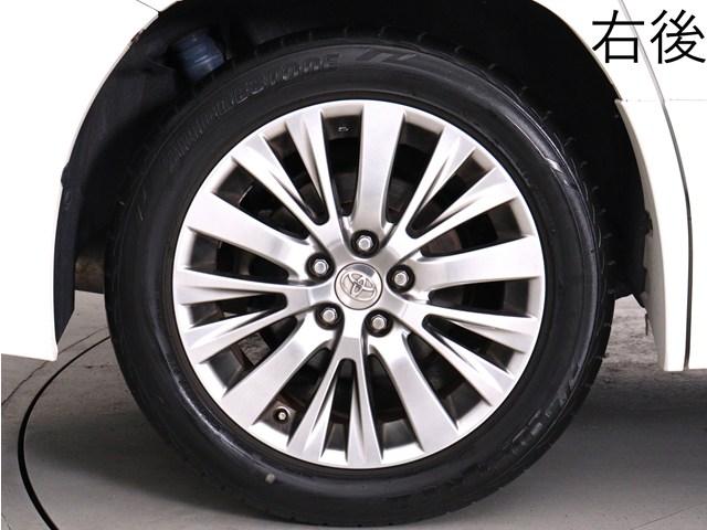 お客様のお好みの新品18インチ、19インチ、
20インチホイール装着可能！ダウンサスなど
ローダウンも取付可能です！ヴァルドやワー
クなどのメーカー品も取り寄せ可能です！