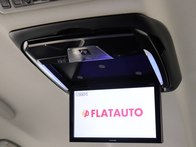 【大人気☆ＡＬＰＩＮＥ　後席モニター】
見た目も使い勝手も抜群の人気メーカー!
ミニバンの必須装備とも言える装備です!