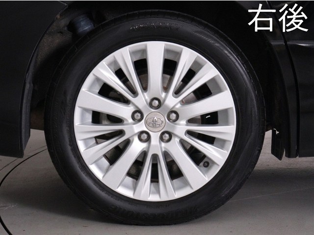 お客様のお好みの新品18インチ、19インチ、
20インチホイール装着可能！ダウンサスなど
ローダウンも取付可能です！ヴァルドやワー
クなどのメーカー品も取り寄せ可能です！