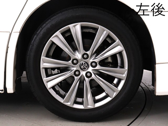 お客様のお好みの新品18インチ、19インチ、
20インチホイール装着可能！ダウンサスなど
ローダウンも取付可能です！ヴァルドやワー
クなどのメーカー品も取り寄せ可能です！