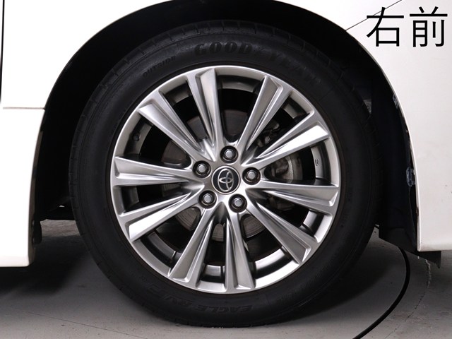 お客様のお好みの新品18インチ、19インチ、
20インチホイール装着可能！ダウンサスなど
ローダウンも取付可能です！ヴァルドやワー
クなどのメーカー品も取り寄せ可能です！