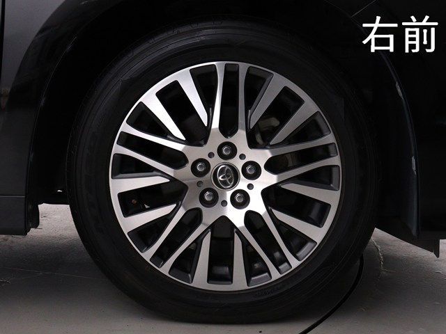 お客様のお好みの新品18インチ、19インチ、
20インチホイール装着可能！ダウンサスなど
ローダウンも取付可能です！ヴァルドやワー
クなどのメーカー品も取り寄せ可能です！