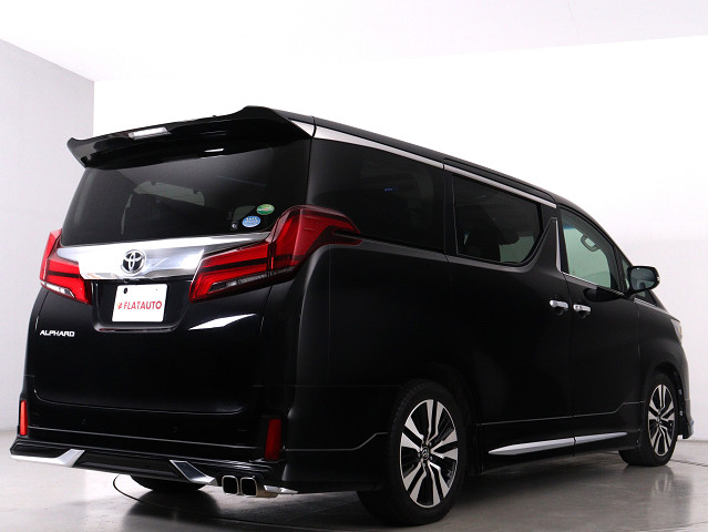 車種に特化した専門店仕入れこだわりの　　
仕入れ車両が揃っております!　　　　　　
プロの目利きで仕入れたお車を展示中です!