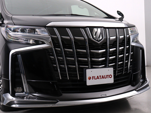 【ＭＯＤＥＬＬＩＳＴＡスタイルエアロ】
大人気のＭＯＤＥＬＬＩＳＴＡを装備!