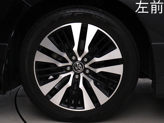 お客様のお好みの新品18インチ、19インチ、
20インチホイール装着可能！ダウンサスなど
ローダウンも取付可能です！ヴァルドやワー
クなどのメーカー品も取り寄せ可能です！