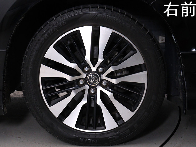 お客様のお好みの新品18インチ、19インチ、
20インチホイール装着可能！ダウンサスなど
ローダウンも取付可能です！ヴァルドやワー
クなどのメーカー品も取り寄せ可能です！