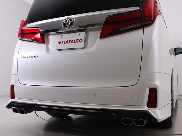 【TRDエアロ】
大人気のTRDエアロを装備!
２０系用は既に生産終了し､早い者勝ちです｡