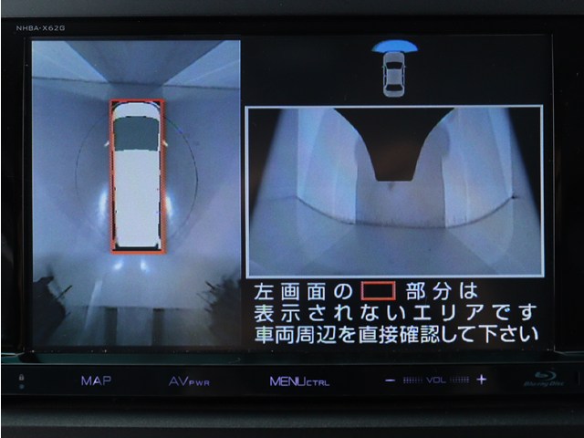 【パノラミックビューモニター　搭載】
全方位確認可能な３６０度カメラ完備です!
オプション価格１０万円オーバーの高級装備