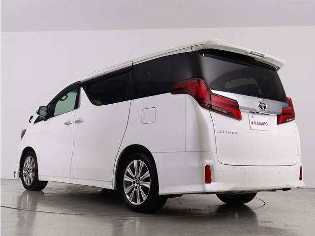 車種に特化した専門店仕入れこだわりの　　
仕入れ車両が揃っております!　　　　　　
プロの目利きで仕入れたお車を展示中です!