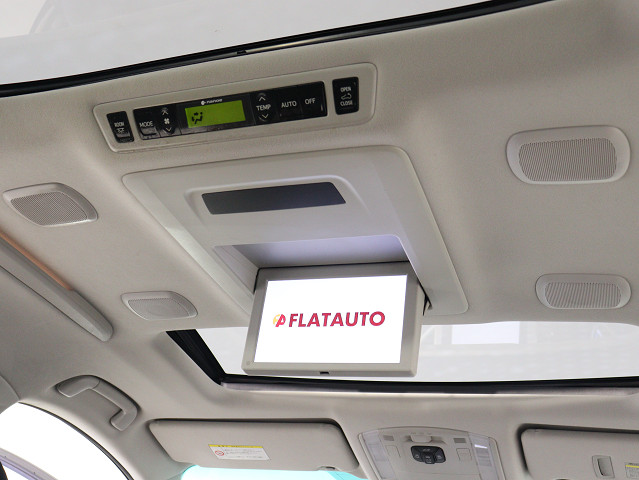 【トヨタプレミアムサウンドシステム搭載】
新車時価格約５９万円相当の超高額装備です
!１８個のスピーカーの５.１ｃｈサラウンド
!