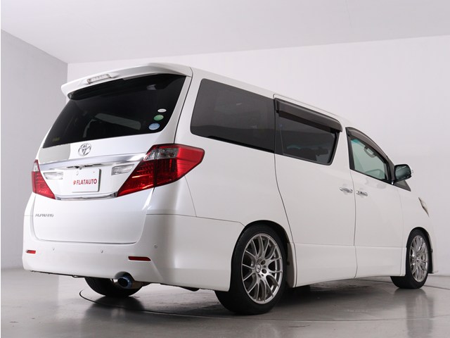 車種に特化した専門店仕入れこだわりの　　
仕入れ車両が揃っております!　　　　　　
プロの目利きで仕入れたお車を展示中です!