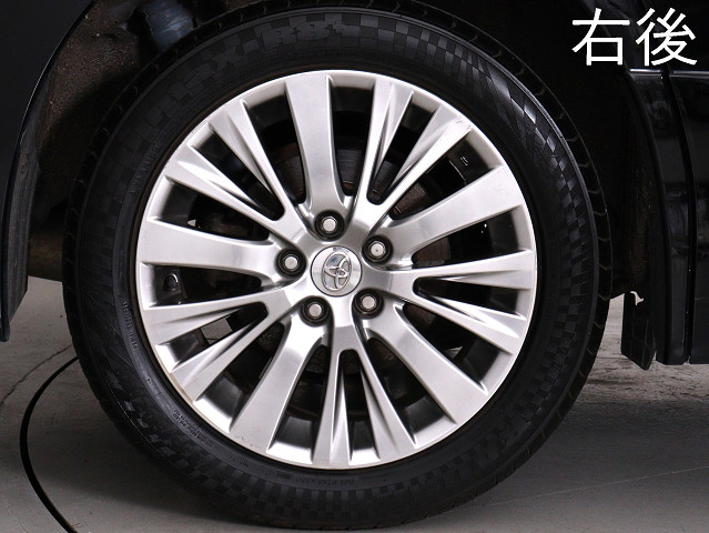 お客様のお好みの新品18インチ、19インチ、
20インチホイール装着可能！ダウンサスなど
ローダウンも取付可能です！ヴァルドやワー
クなどのメーカー品も取り寄せ可能です！