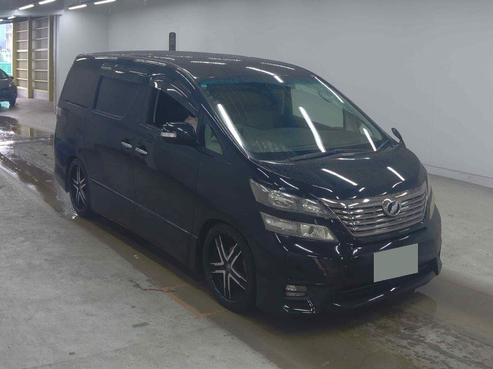 ２．４ＺプラチナＳＩＩ　禁煙車　特別仕様車　２０インチアルミ