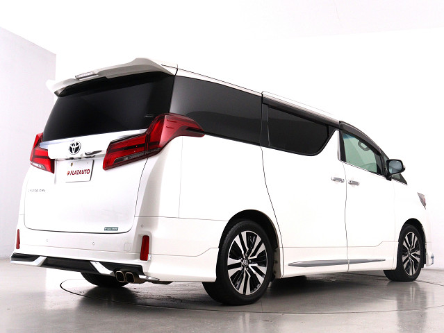 車種に特化した専門店仕入れこだわりの　　
仕入れ車両が揃っております!　　　　　　
プロの目利きで仕入れたお車を展示中です!