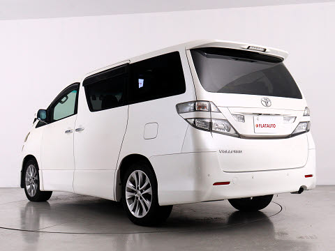 車種に特化した専門店仕入れこだわりの　　
仕入れ車両が揃っております!　　　　　　
プロの目利きで仕入れたお車を展示中です!