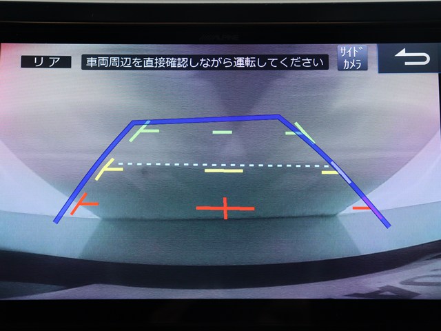 【バックカメラ装備】
大きな車でも安心のバックカメラを完備!
後方も視認できるので安心安全に駐車可能!