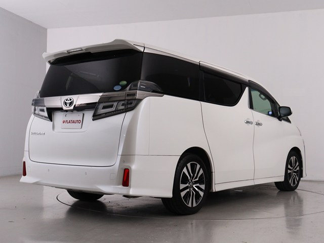 車種に特化した専門店仕入れこだわりの　　
仕入れ車両が揃っております!　　　　　　
プロの目利きで仕入れたお車を展示中です!