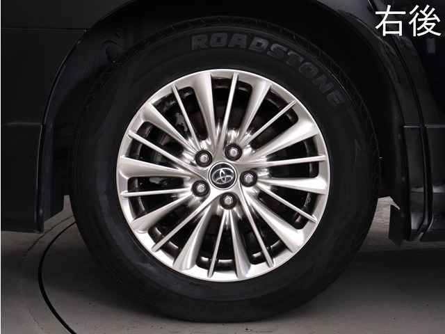 お客様のお好みの新品18インチ、19インチ、
20インチホイール装着可能！ダウンサスなど
ローダウンも取付可能です！ヴァルドやワー
クなどのメーカー品も取り寄せ可能です！