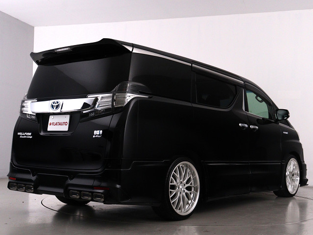 車種に特化した専門店仕入れこだわりの　　
仕入れ車両が揃っております!　　　　　　
プロの目利きで仕入れたお車を展示中です!