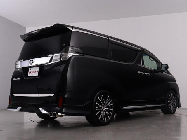 車種に特化した専門店仕入れこだわりの　　
仕入れ車両が揃っております!　　　　　　
プロの目利きで仕入れたお車を展示中です!