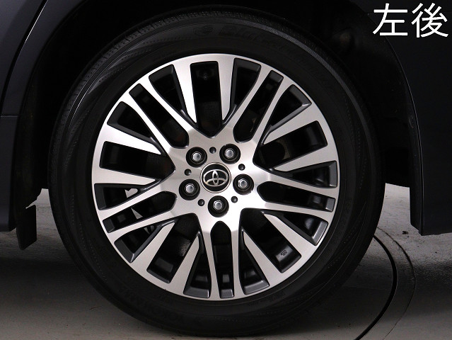 お客様のお好みの新品18インチ、19インチ、
20インチホイール装着可能！ダウンサスなど
ローダウンも取付可能です！ヴァルドやワー
クなどのメーカー品も取り寄せ可能です！
