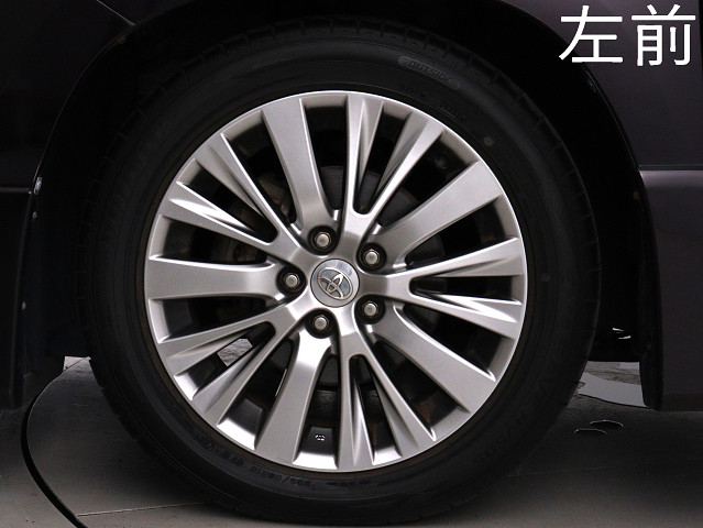 お客様のお好みの新品18インチ、19インチ、
20インチホイール装着可能！ダウンサスなど
ローダウンも取付可能です！ヴァルドやワー
クなどのメーカー品も取り寄せ可能です！